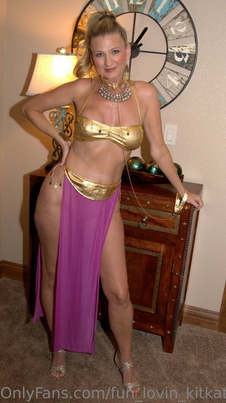 fun lovin kitkat star adult picture