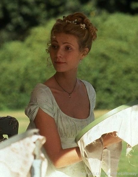 carolinecalloway beautiful actress pics