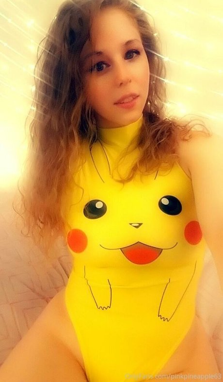 pinkpineapple63 model sexy pics