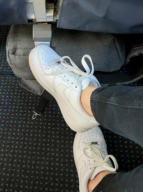 jewelsfeetandtoes beautiful model archive