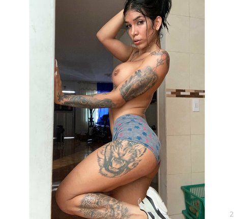 vicosexx naked pornstar image