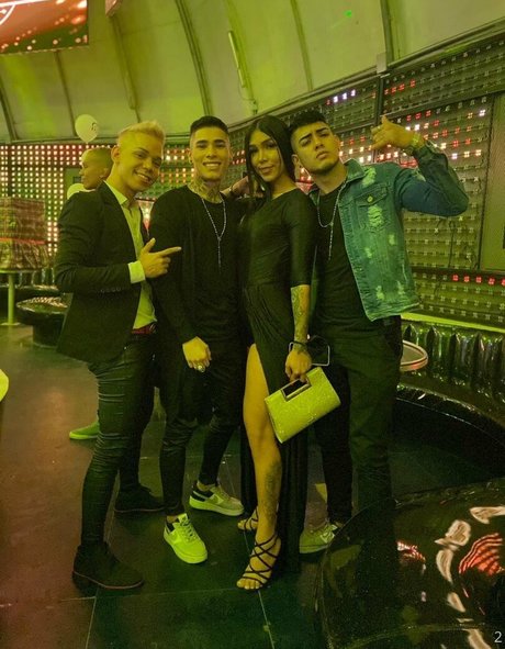 vicosexx pretty star pictures