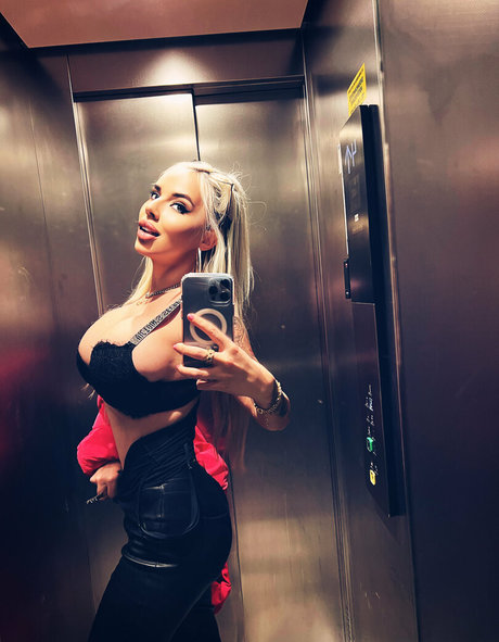 big tits mature onlyfans xxx images