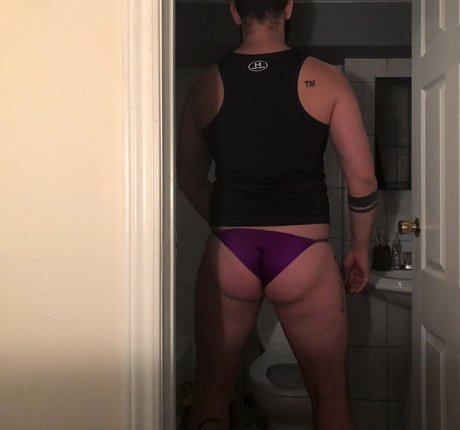 ebony smoking onlyfans art nude pics