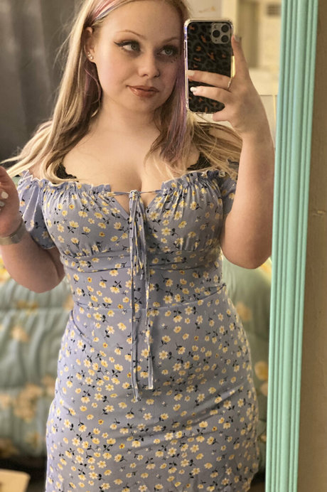 sototally high quality actress gallery