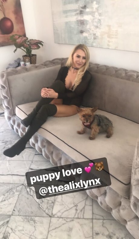 hottest wife onlyfans naked archive