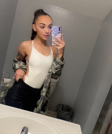 amateur mom onlyfans free nude img