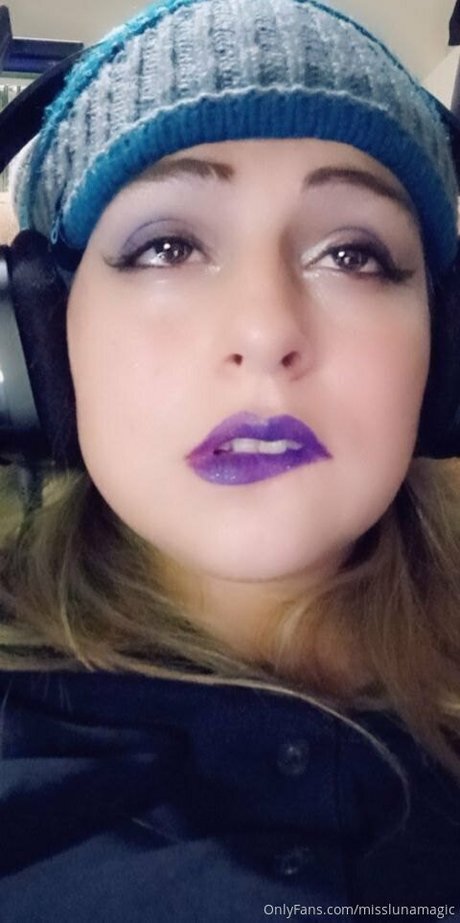 misslunamagic pornstar naked archive