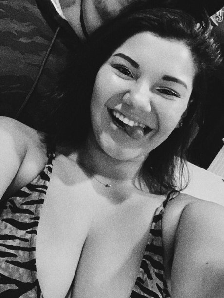 chubby latina onlyfans naked pic