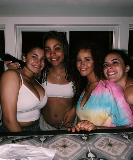 Hannah M hot star galleries