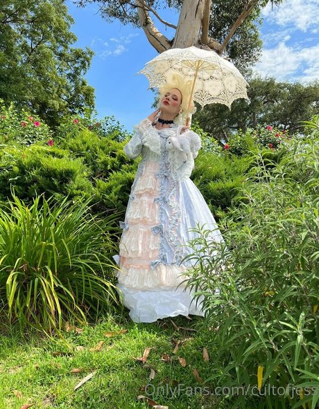 hottest teacher onlyfans erotic pic