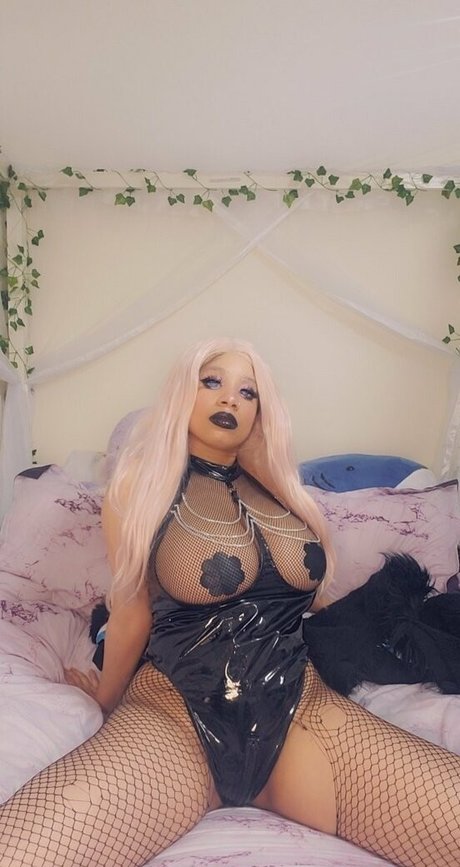 sensual yoga onlyfans best pic