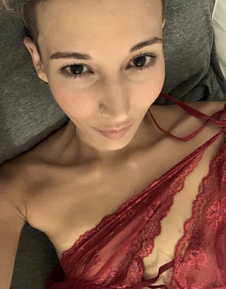 realgarnetrose free model pics