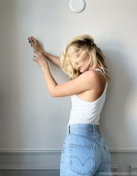 monawalesxxx best star archive