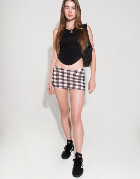 blonde babe onlyfans free nude pic