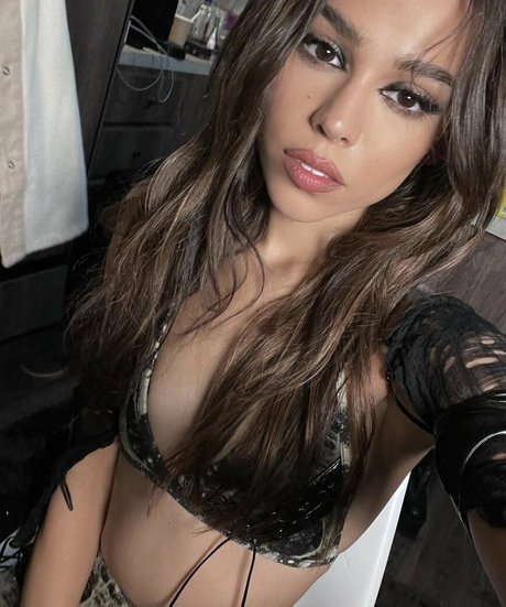 Dana Paola porn model picture