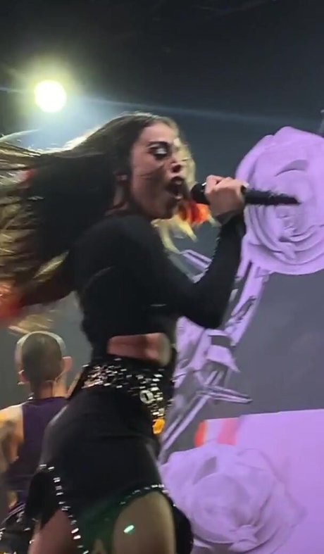 Dana Paola sex model images