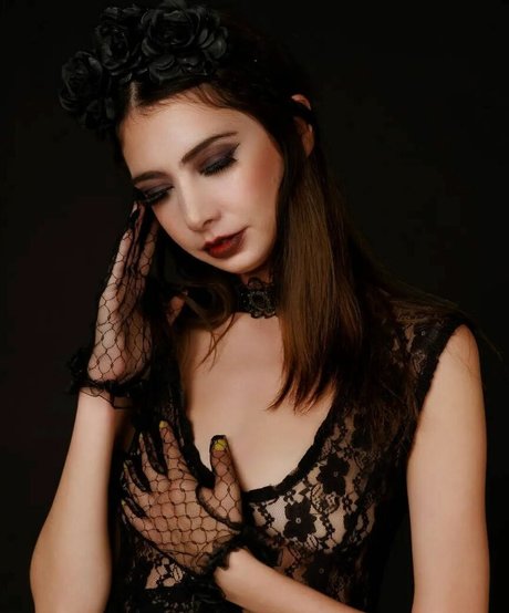 Daniela Bar nice actress pictures