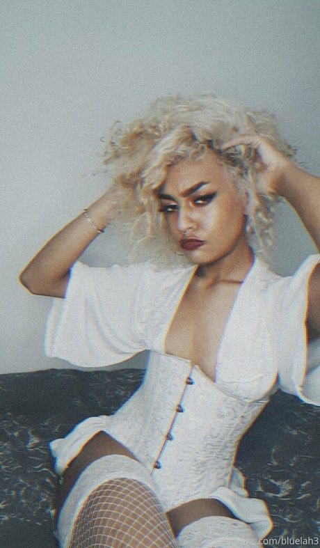 bluelah3 exclusive star gallery