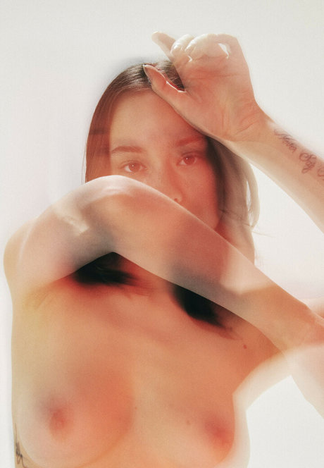 female popular onlyfans beautiful naked galleries