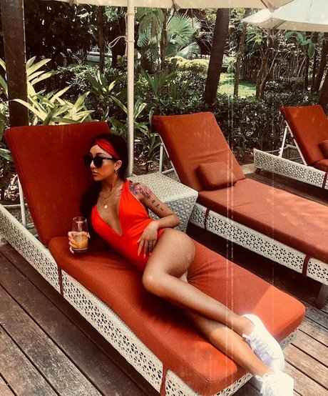 roselynelq adult star gallery