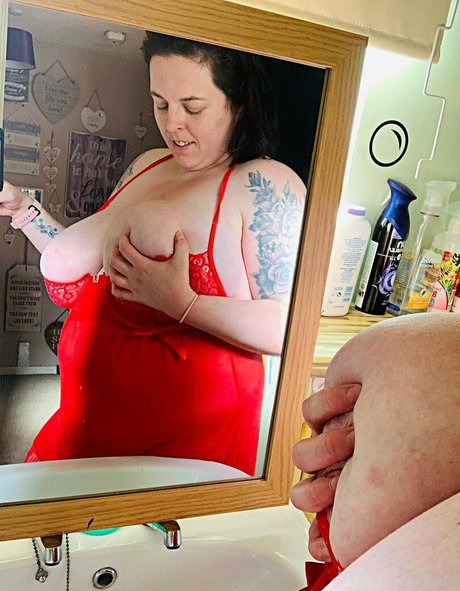 misskcups high quality pornstar photos