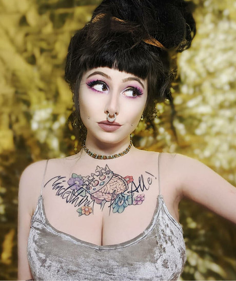 thigh high boots onlyfans xxx pictures