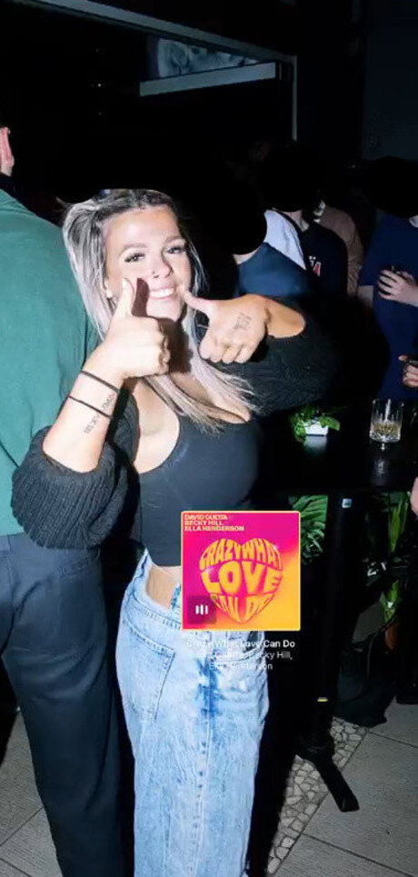 lesbian onlyfans art porn image