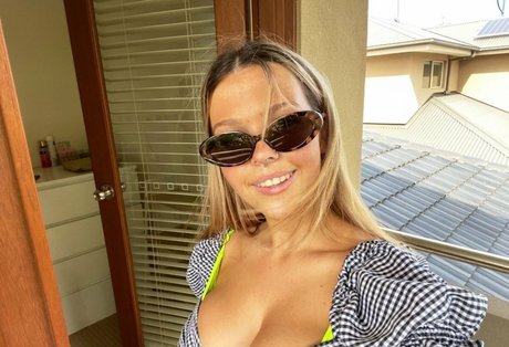 Chantelle A nude star photos