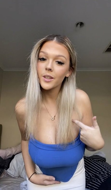 Chantelle A free pornstar pic