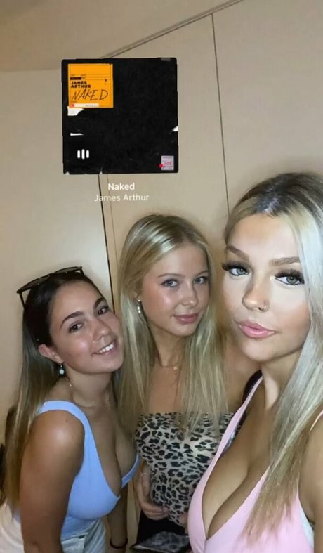 Chantelle A pornstar pretty archive