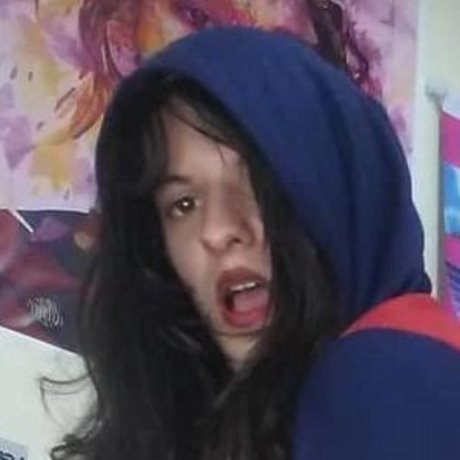 Red Ostara exclusive model pic