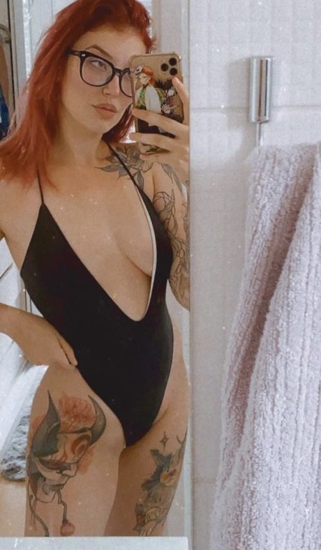 Callmejeh star hot galleries