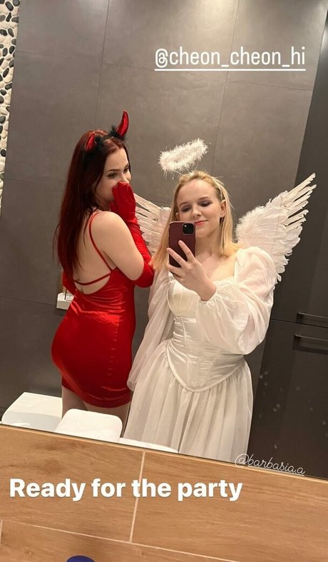 Meghinka model beautiful archive