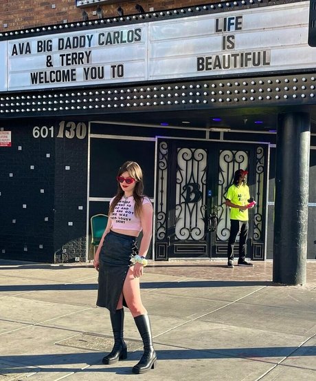 guy onlyfans beautiful archive