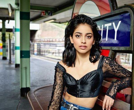 Banita Sandhu Profile Photo