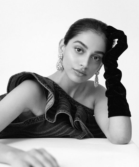 Banita Sandhu nude pornstar photo