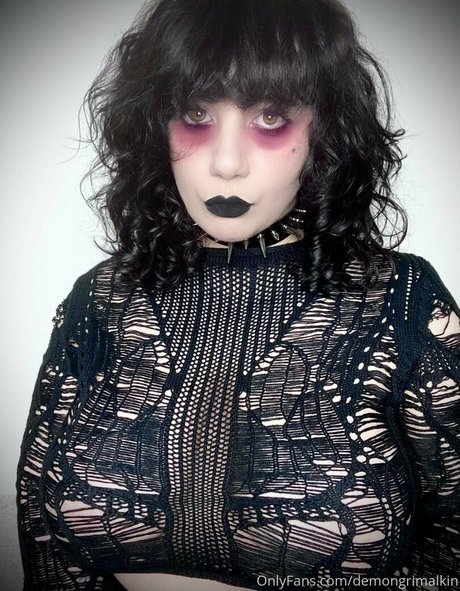 blowjob brunette onlyfans exclusive image