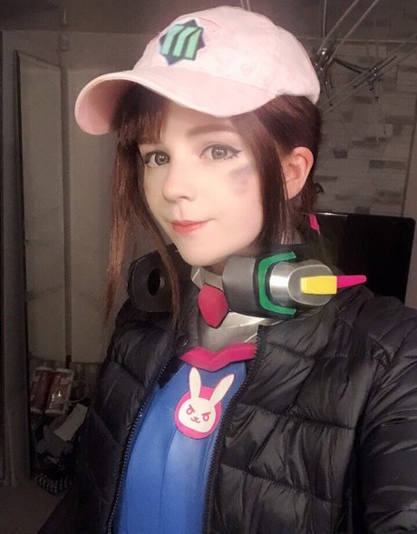 Kawaiitsu sexy pornstar pics