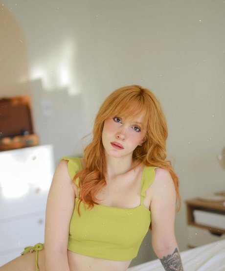 mmiruiz model beautiful photo