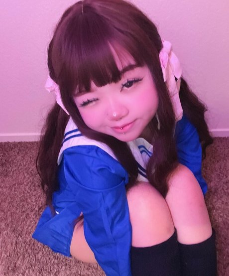 PetiteKitti model nude pics