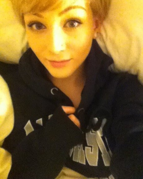 Emmpot sexy pornstar img