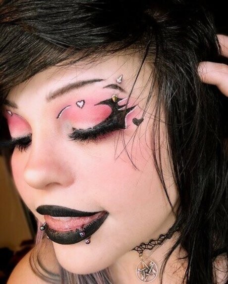 TheeMerr hot star photos