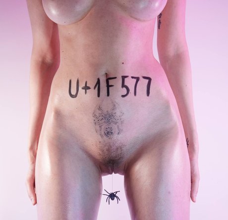 Alisa Liss adult model gallery