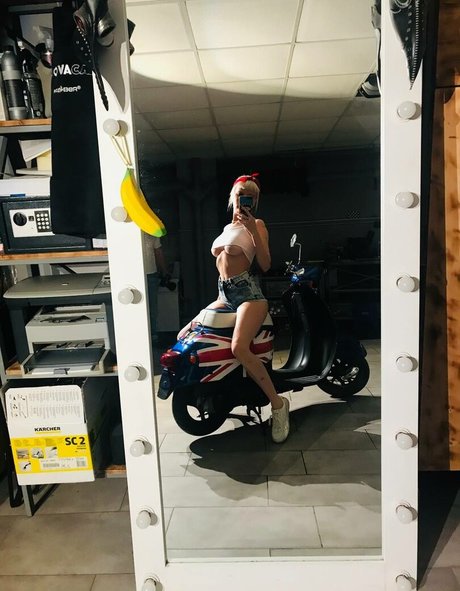 hot mature onlyfans hot nude photos