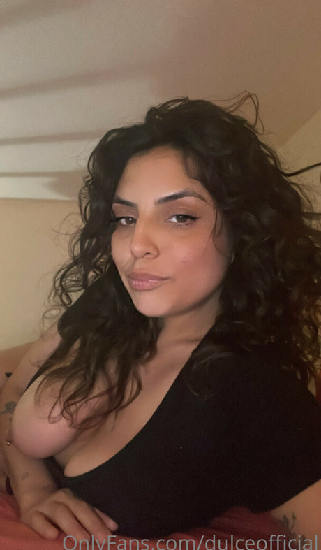 girlultra porn model img