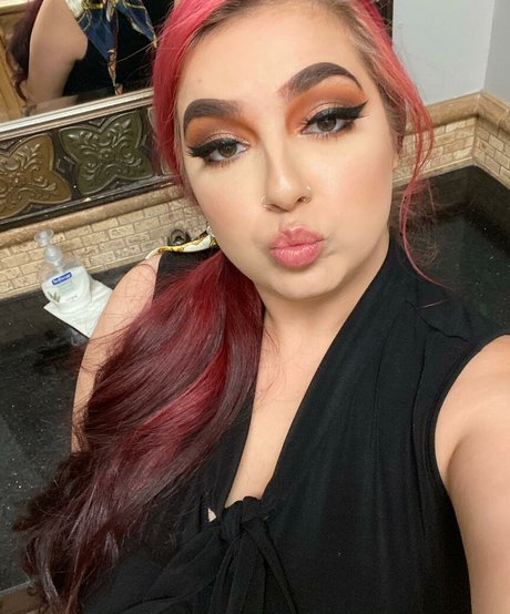 drearoseee model erotic picture