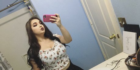 leather leggings onlyfans nude pictures