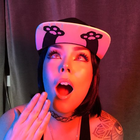 Suzy Berhow pornstar adult gallery