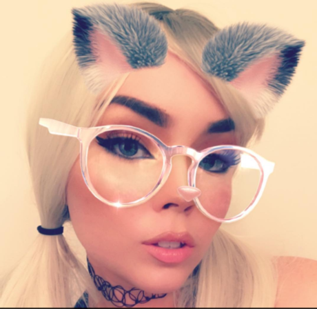 Suzy Berhow nude star photo